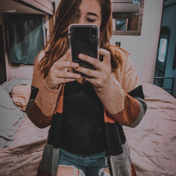 Meet your Posher, Shelbs!🌵💗 - Picture 8 of 8